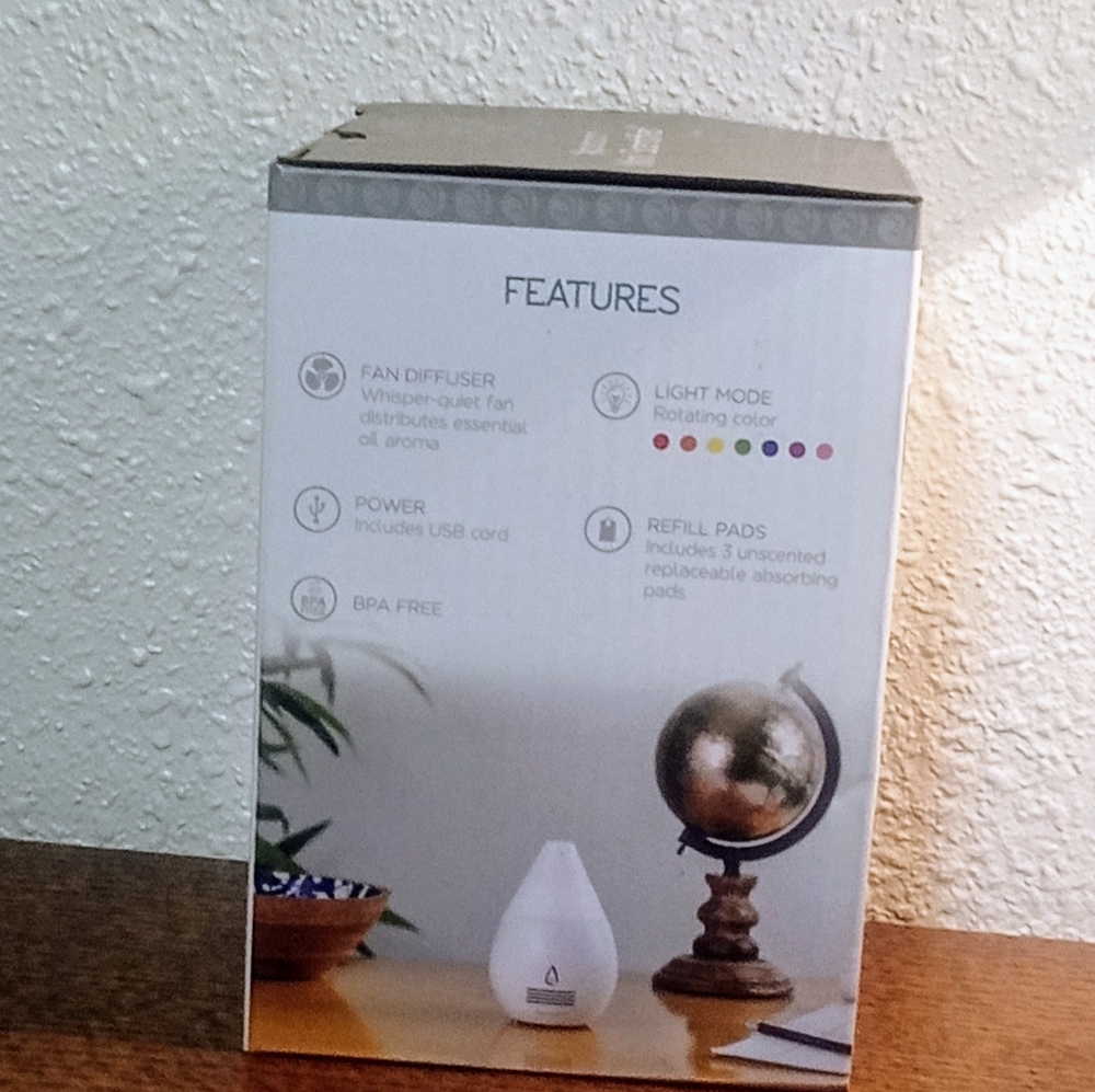 Sparoom Multi Color Essential Oil Diffuser - Picture 3 of 6